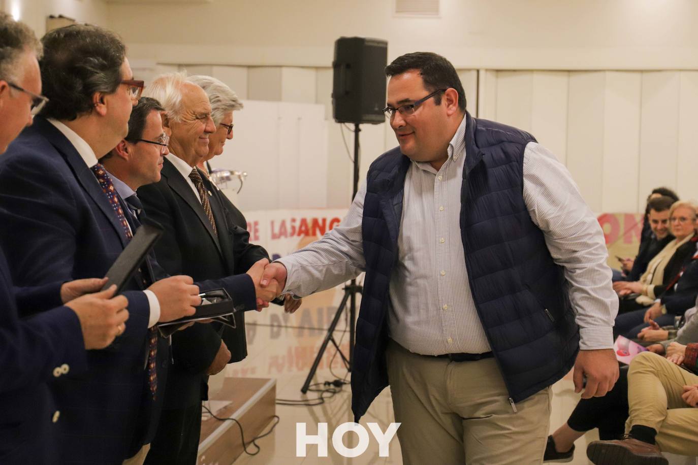 Los protagonistas fueron los donantes de sangre que recibieron distinciones por sus numerosas aportaciones. 