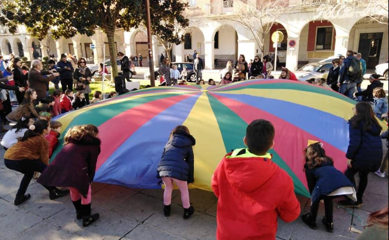 Minerva lleva de nuevo la Navidad a los distintos barrios