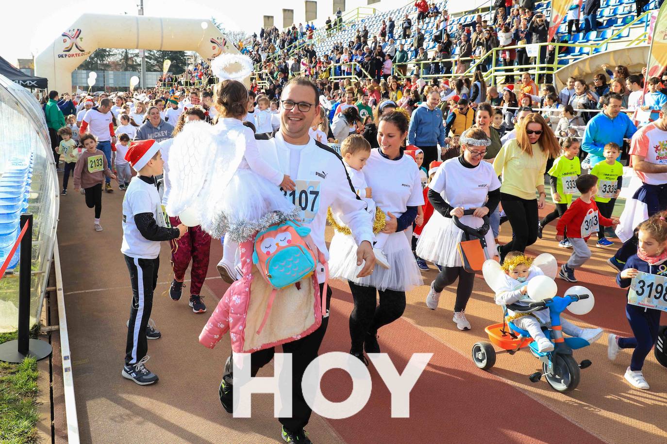 En la prueba no faltaron disfraces y diversión. 