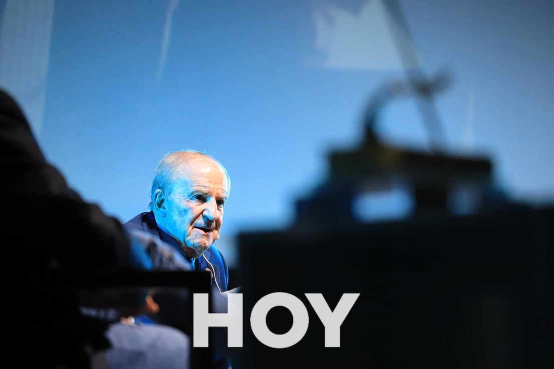 José María García, agradecido por el Premio Santiago Castelo