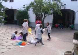 Los jóvenes podrán disfrutar de una noche en el museo.