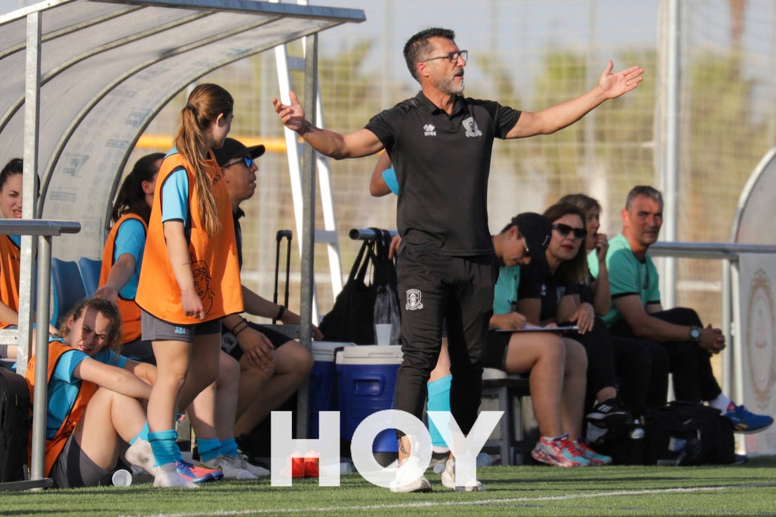 El Féminas Don Benito logra un merecido ascenso a Primera Nacional