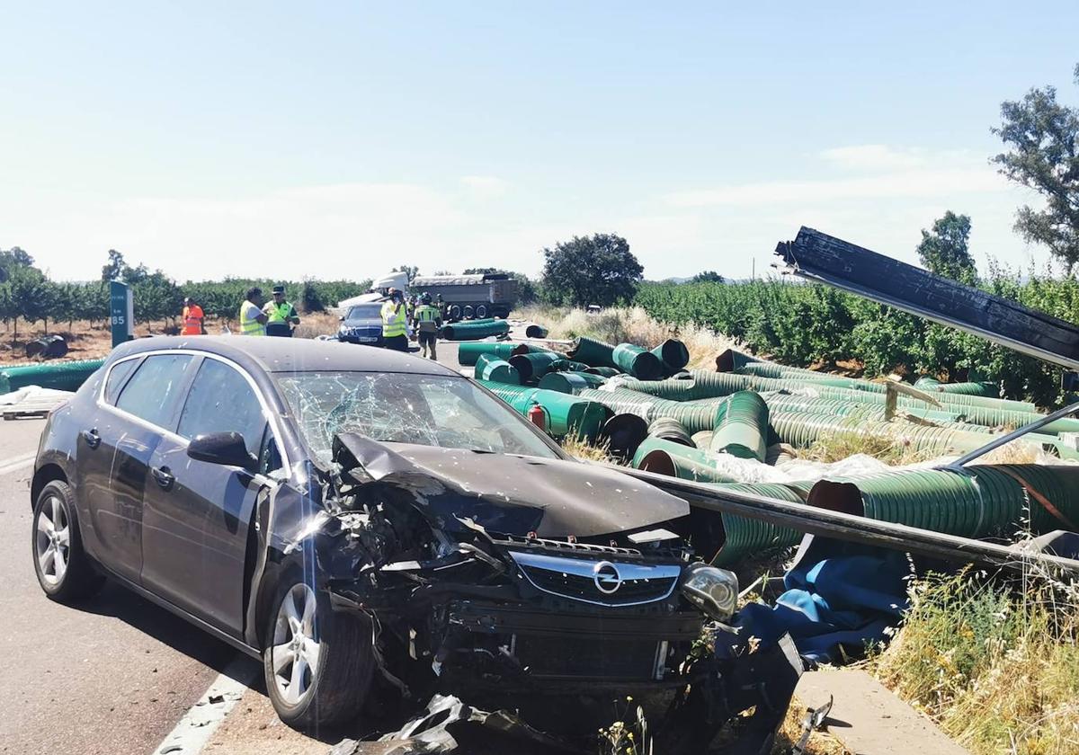 Cinco vehículos se han visto implicados en el accidente.