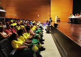 Reunión con los trabajadores de Agrimusa.