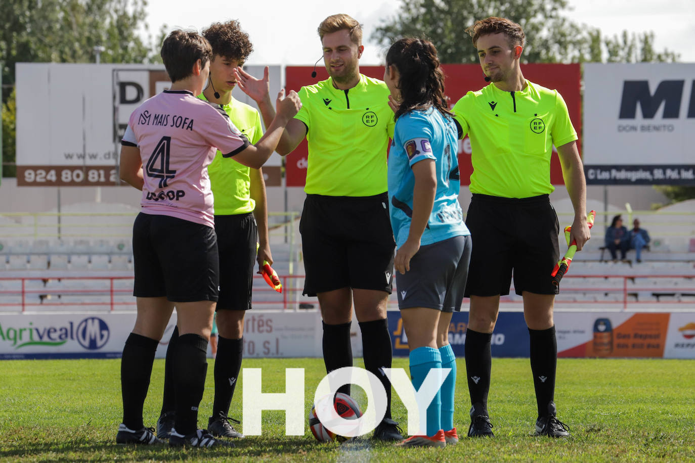 Debut del Féminas Don Benito en el Vicente Sanz