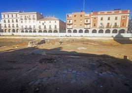 La obra lleva casi dos meses sin movimiento ni maquinaria.