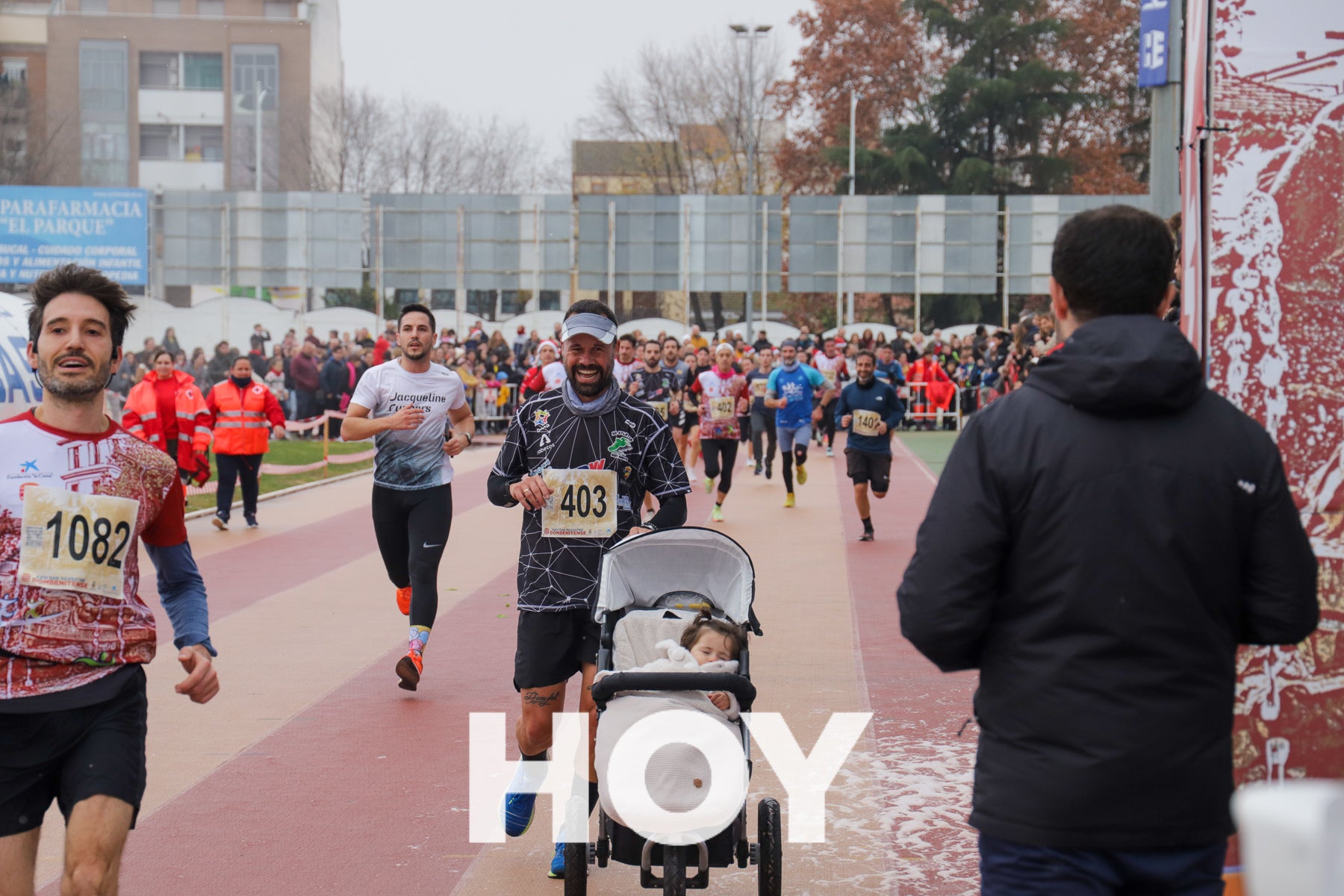 Diversión en la Sansilvestre Dombenitense para despedir el 2023