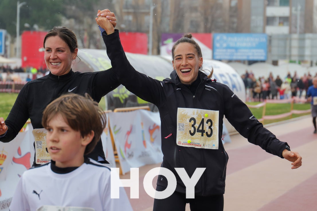 Diversión en la Sansilvestre Dombenitense para despedir el 2023