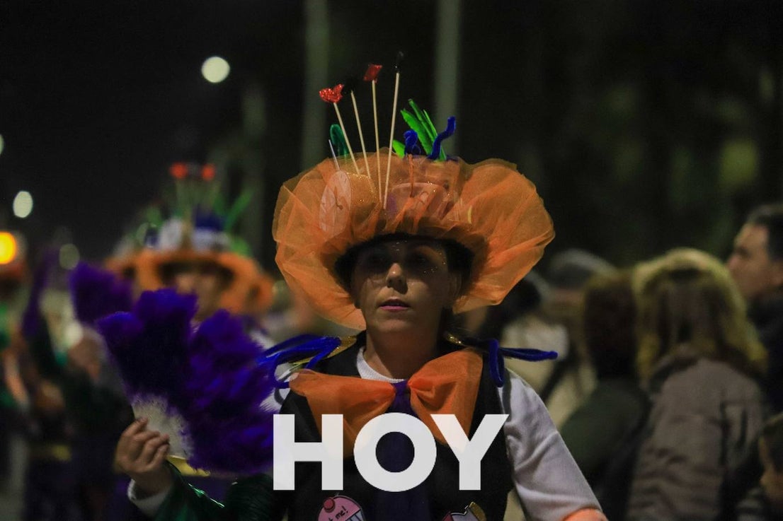 El desfile de este sábado contó con quince agrupaciones con un alto nivel. 