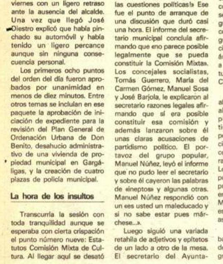 Imagen secundaria 2 - Algunas noticias de la hemeroteca de HOY y el acta de una sesión de 1984.