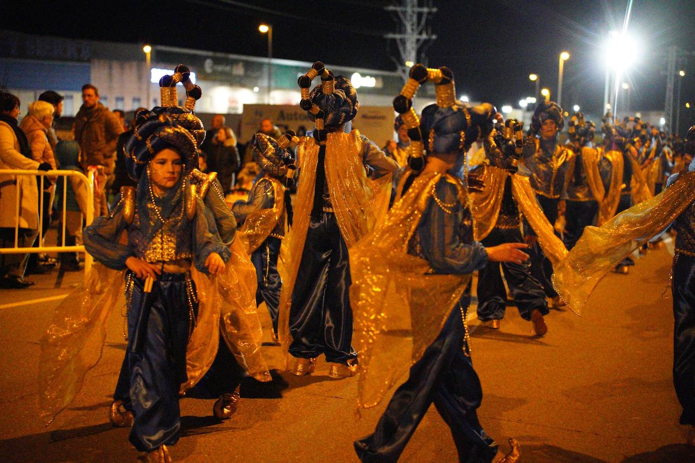 El gran desfile de comparsas, en imágenes