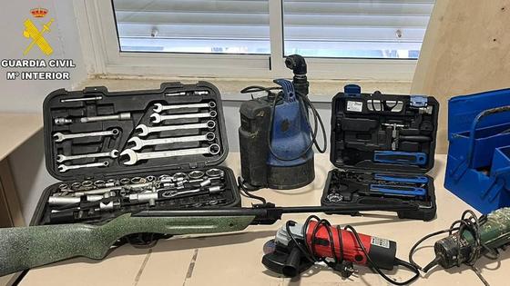 La Guardia Civil esclarece 19 robos en casas de campo y naves agrícolas de Don Benito