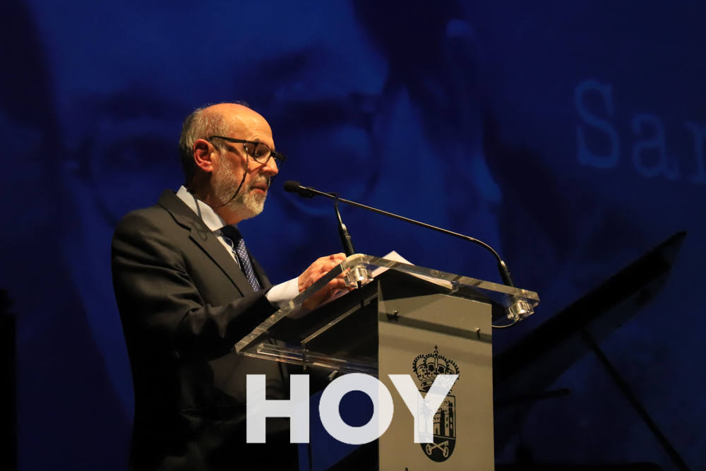 Juan Manuel de Prada recibe el Premio Santiago Castelo