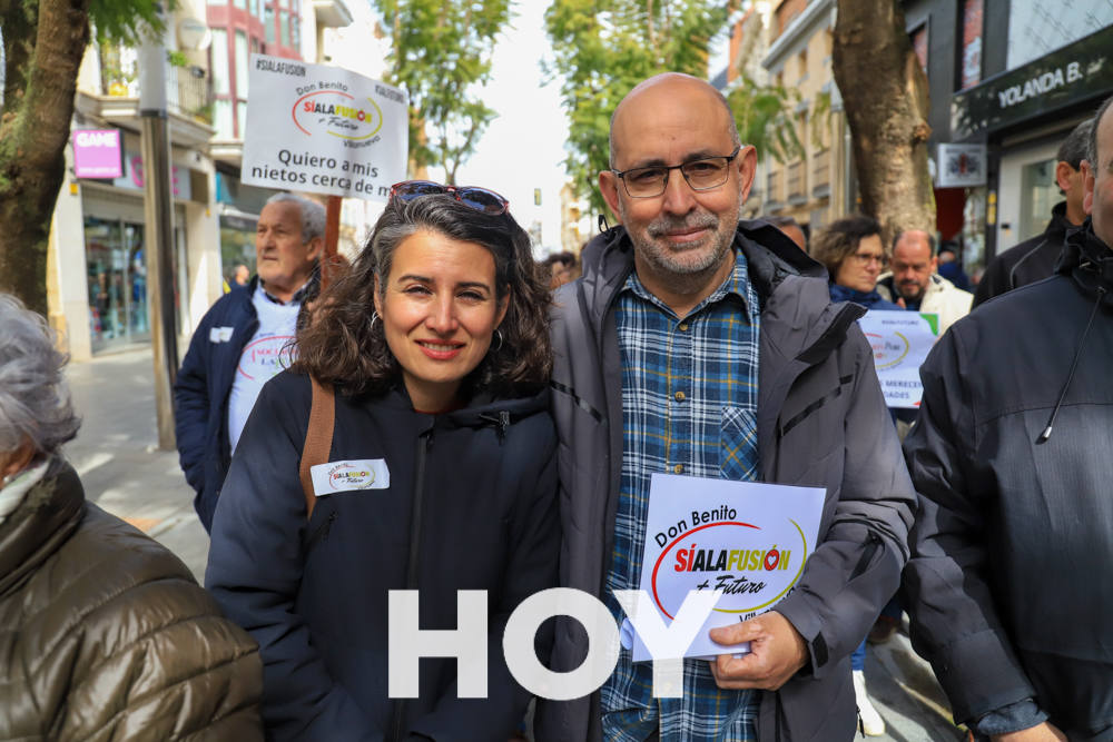 La manifestación a favor de la unión Don Benito-Villanueva, en imágenes