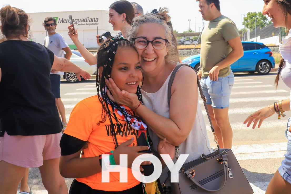Alegría en el recibimiento a los niños saharauis en Don Benito