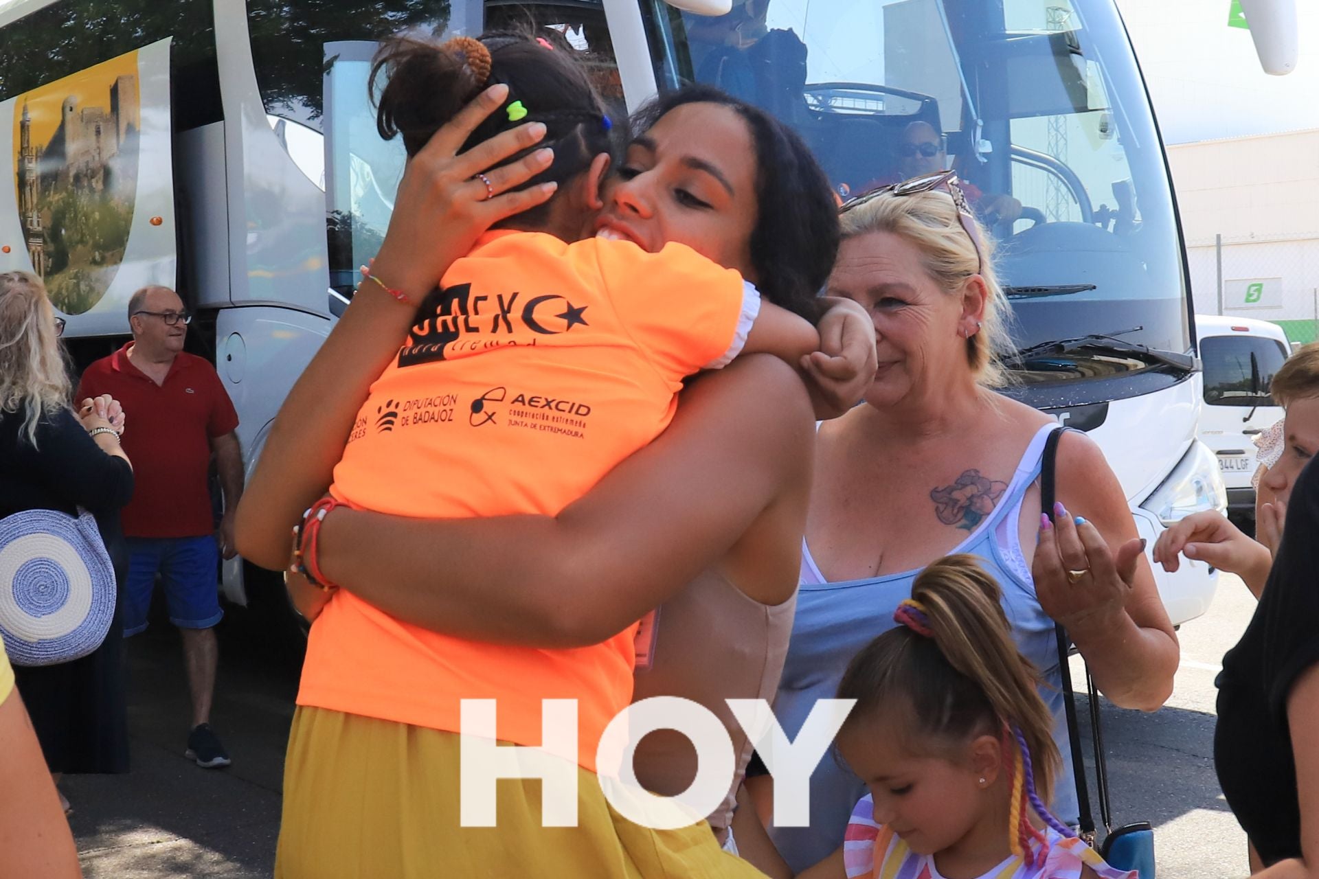 Alegría en el recibimiento a los niños saharauis en Don Benito