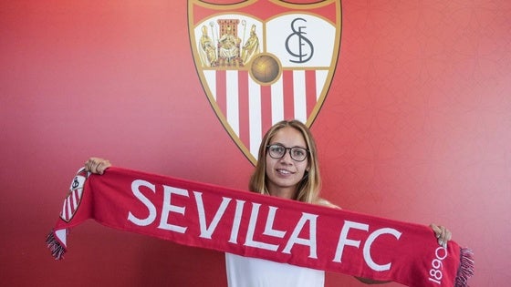 Raquel Morcillo sigue en Primera con el Sevilla