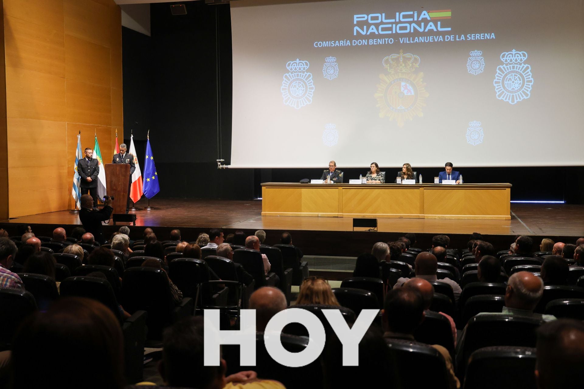 La Policía Nacional celebra los Santos Ángeles Custodios