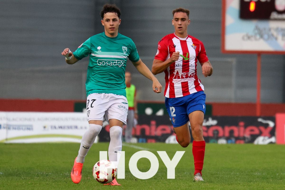 El derbi de las Vegas Altas quedó sin dueño