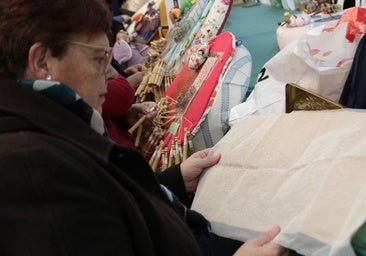 Feval acoge este sábado el cuarto encuentro de encajeras de bolillos