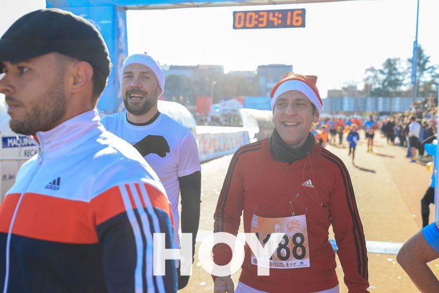 Imágenes de la despedida del año en Don Benito con la San Silvestre