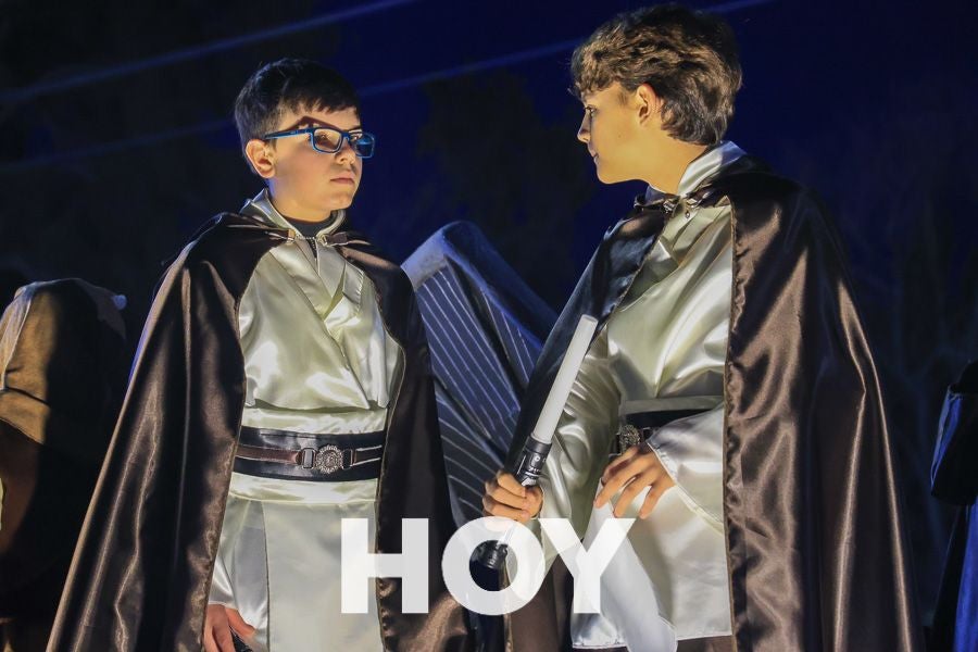 Imágenes de la animada cabalgata de Reyes en Don Benito