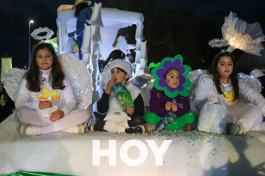 Imágenes de la animada cabalgata de Reyes en Don Benito