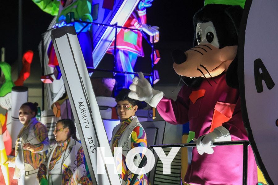 Imágenes de la animada cabalgata de Reyes en Don Benito