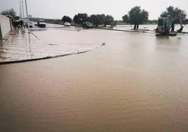 El Ayuntamiento y la CHG colaborarán en el mantenimiento de Arroyo del Campo