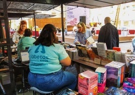 La Feria del Libro y de las Flores se celebra del 3 al 5 de abril