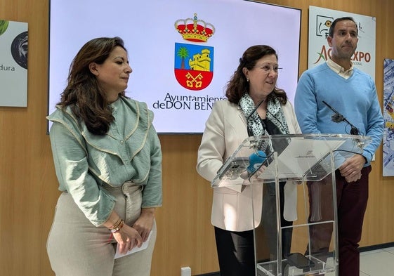 Medina, a la izquierda, en la comparecencia en la que no participó Pedro Noblejas.