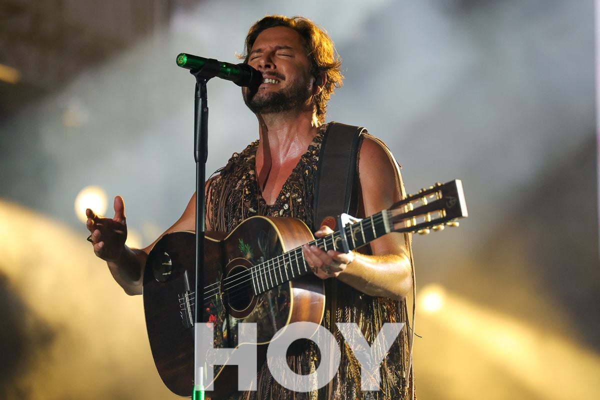 Manuel Carrasco vuelve 'salvaje' a Don Benito