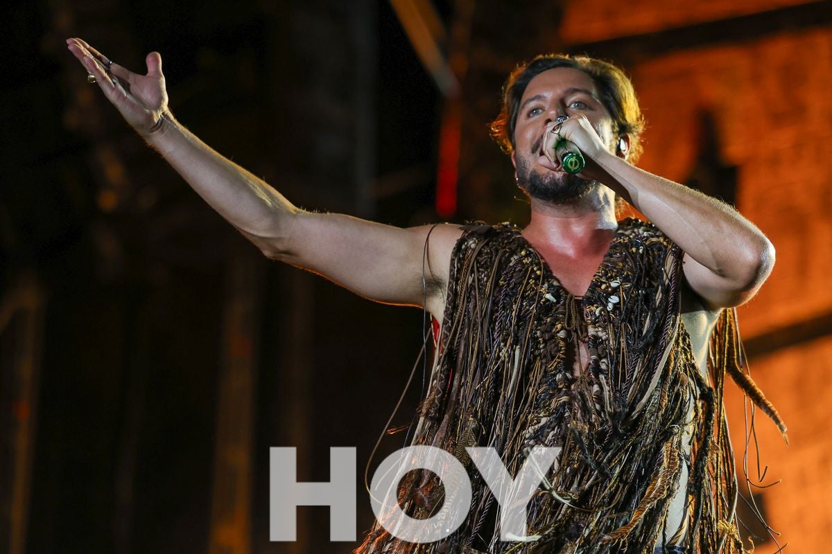 Manuel Carrasco vuelve &#039;salvaje&#039; a Don Benito