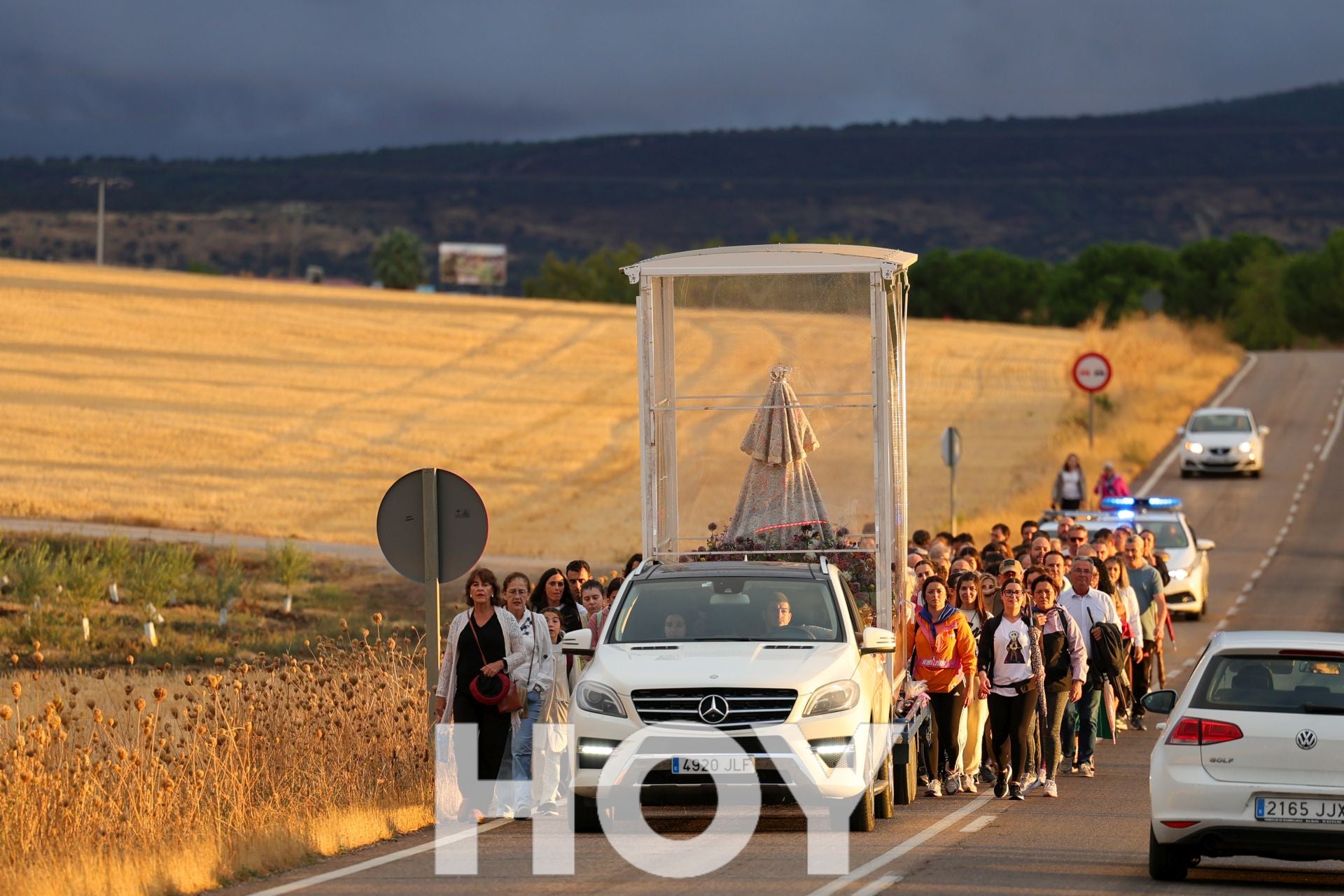 La llegada de la Virgen de las Cruces da inicio a 'La Velá'