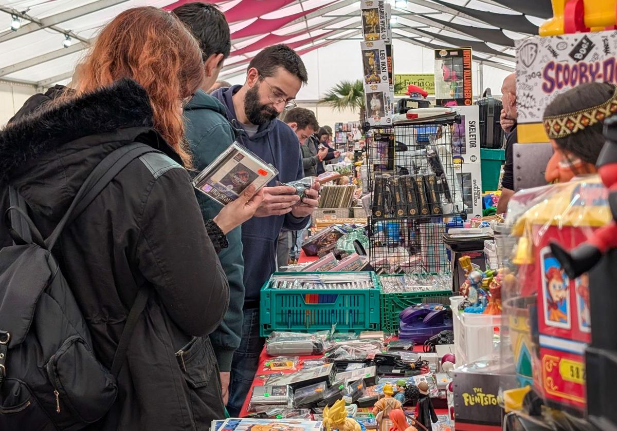La primera Feria de Coleccionismo será el día 22 en el Mercado de Abastos