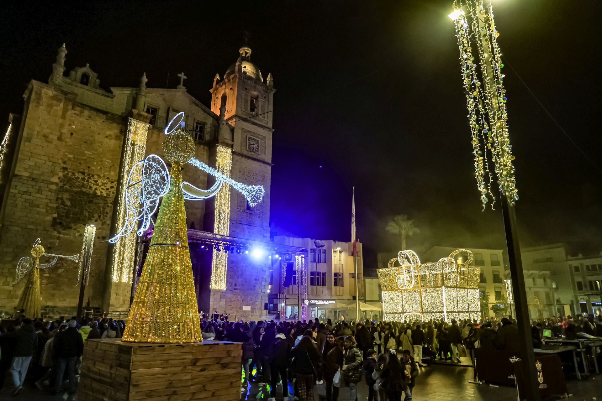 Don Benito ya disfruta de su Navidad