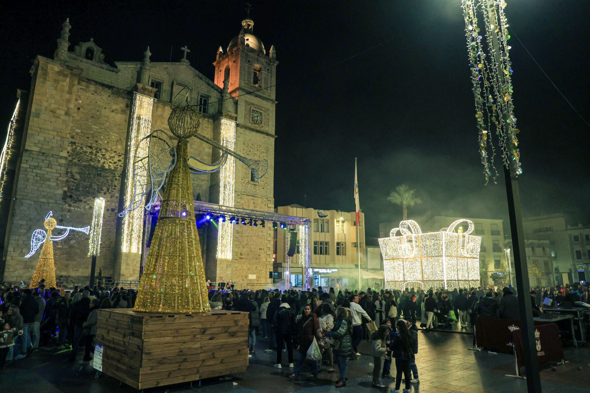 Don Benito ya disfruta de su Navidad