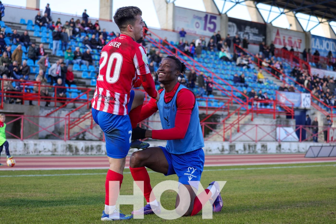 El Don Benito arranca más líder la segunda vuelta