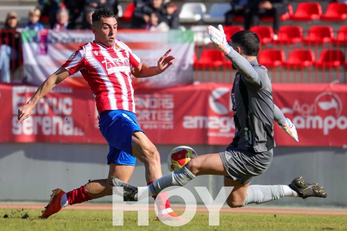 El Don Benito arranca más líder la segunda vuelta