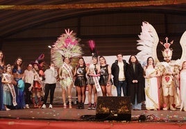 Cayetana Tomé y Luna Escobar, reinas del Carnaval
