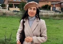 Mª Nieves Angulo gana el certamen Mercedes Gallego