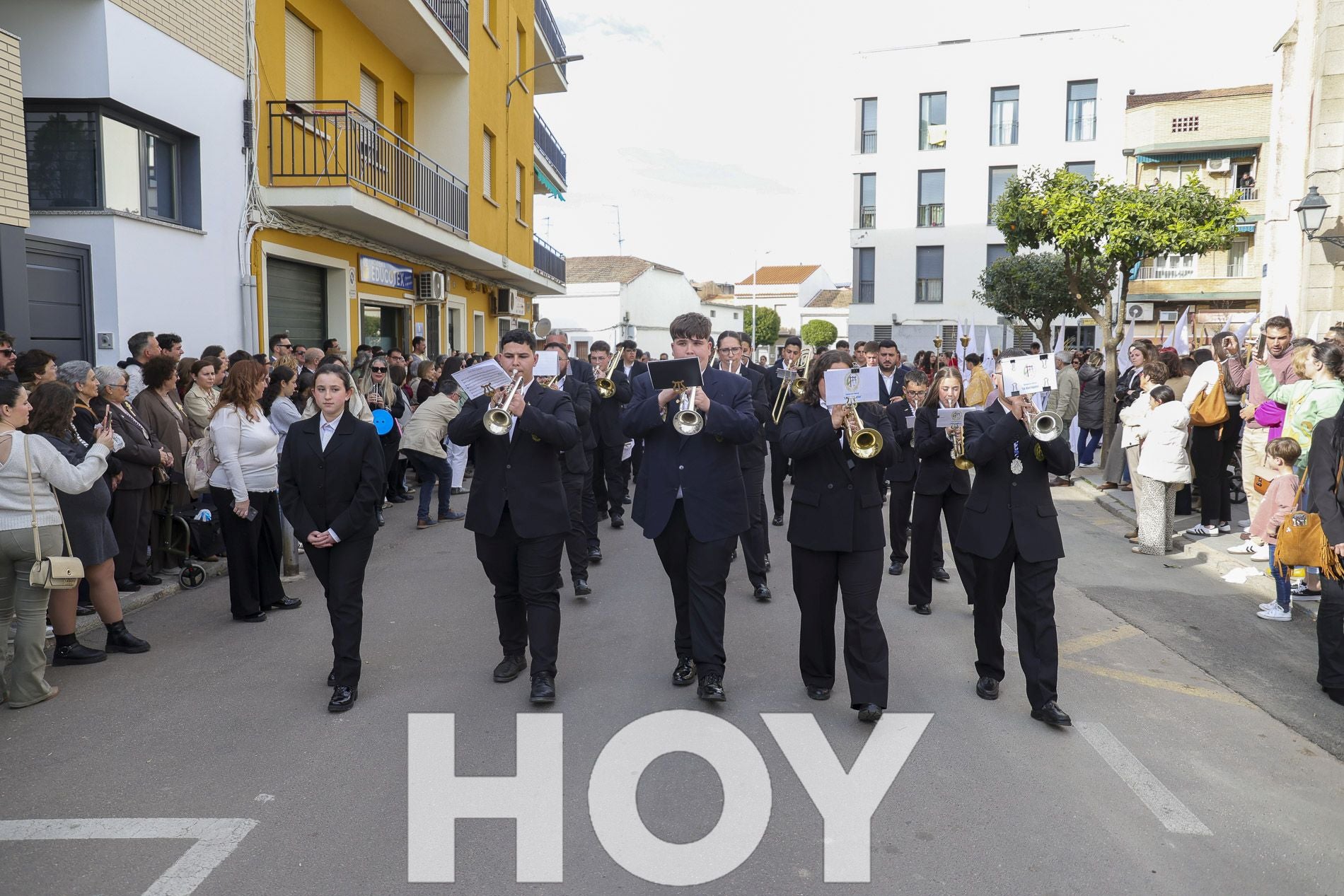 Imágenes del Domingo de Ramos y el Lunes Santo en Don Benito