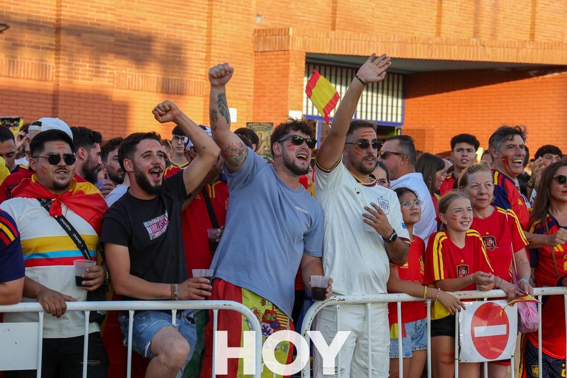 Don Benito disfruta del triunfo de su vecino Pedro Porro