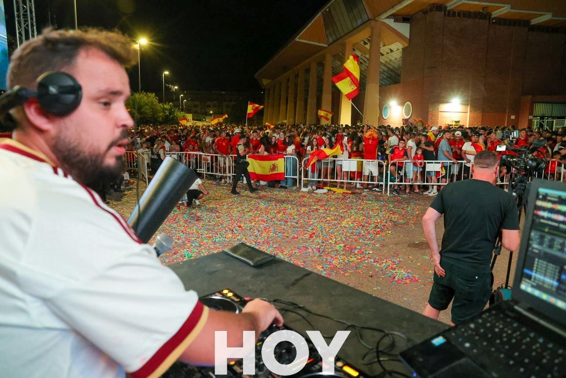 Don Benito disfruta del triunfo de su vecino Pedro Porro