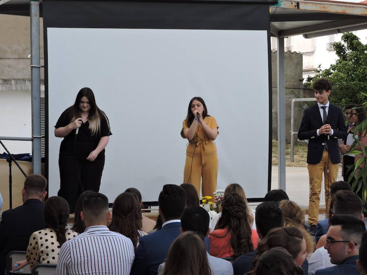 Medio centenar de fotos del acto