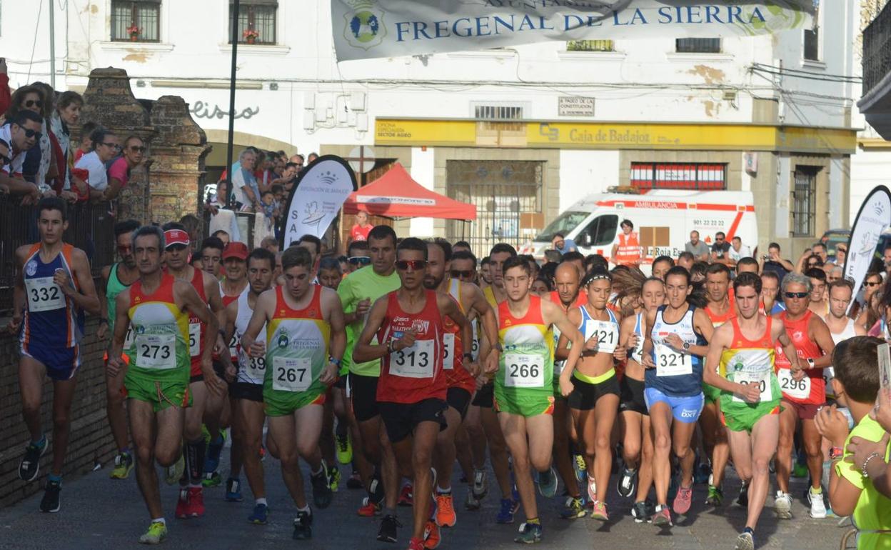 Participantes de la Carrera Popular en pasadas ediciones