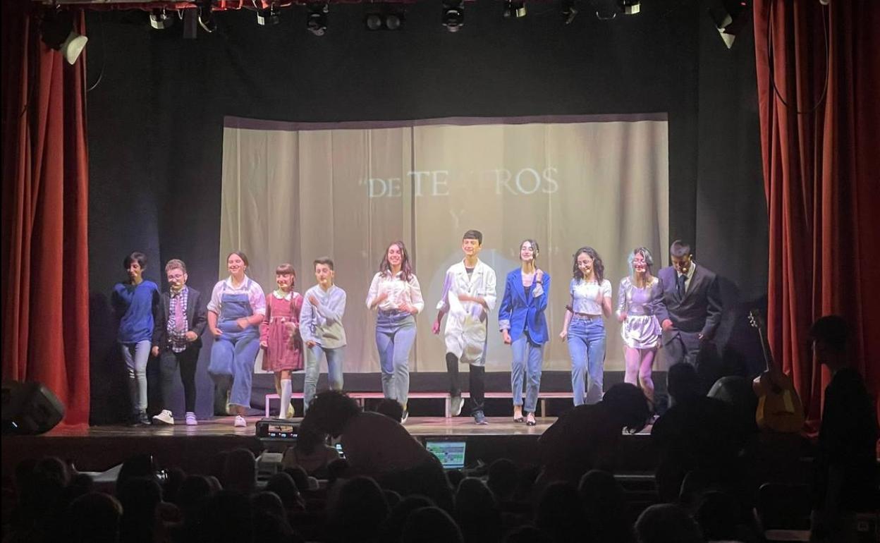 La Escuela de Teatro clausura el curso en el Centro Municipal Nertóbriga