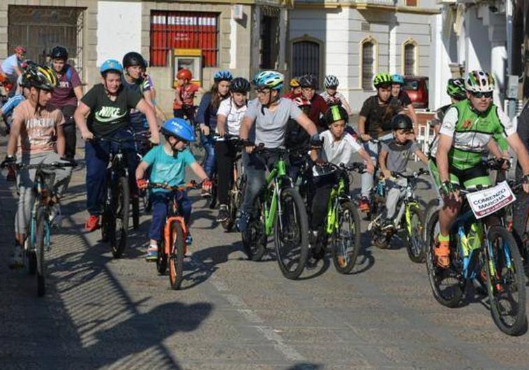 Fregenal celebra el XXXIII Día de la Bicicleta con dos rutas