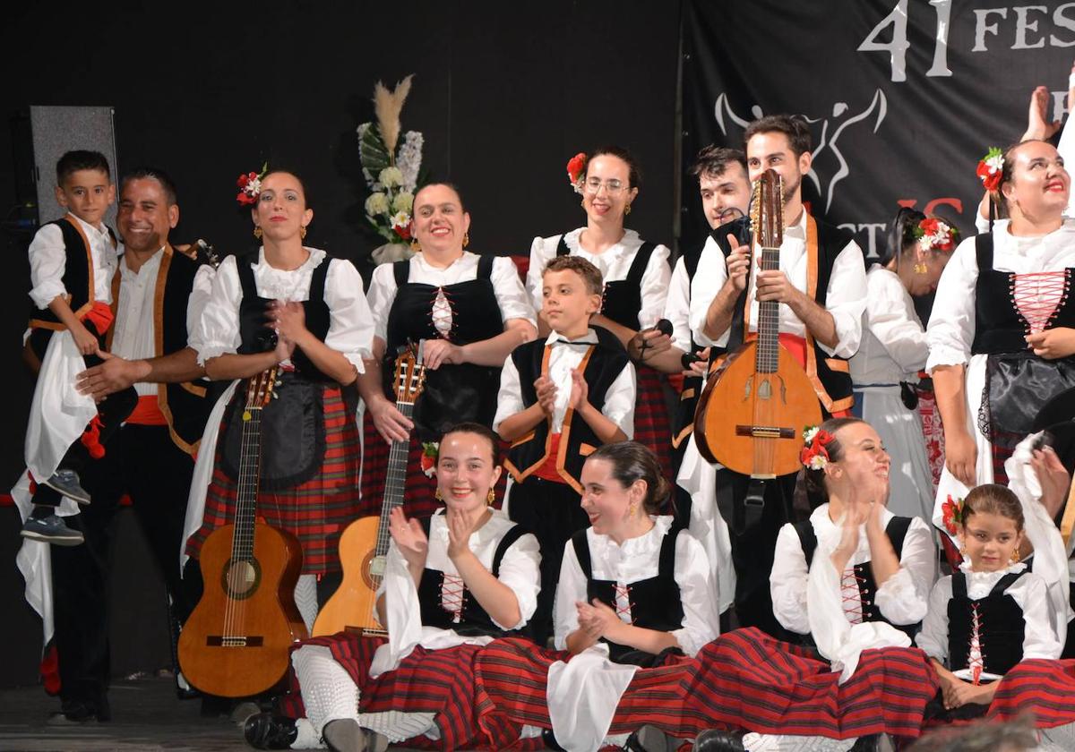 La Escuela de Baile y Música de Los Jateros organiza una reunión de principio de curso
