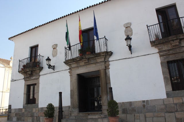 A partir del lunes día veintinueve se podrán realizar compulsas de documentos públicos y privados en el Ayuntamiento